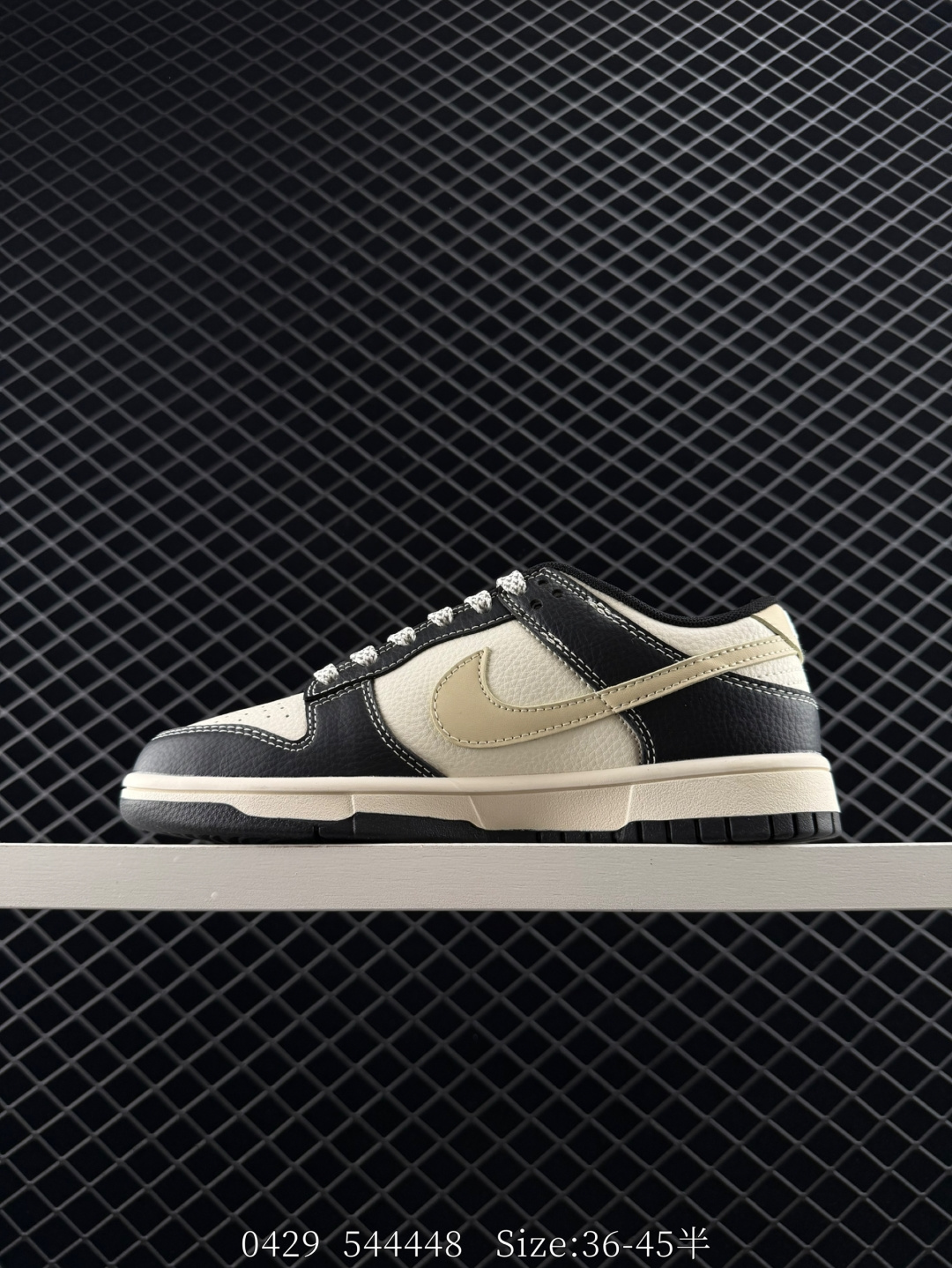 Travis Scott x Air Jordan 1 ” Reverse Mocha “